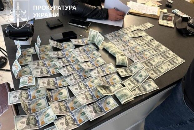 У Франківську, Тернополі та Житомирі поліція масово кришувала «порноофіси»