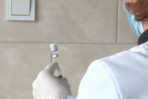 Волиняни не поспішають вакцинуватися (Відео)