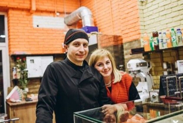 Подружжя з Волині нагодувало понад 4000 переселенців безплатними обідами 