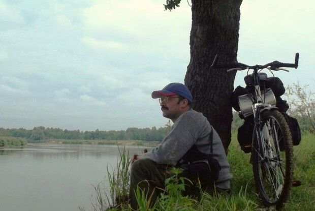 Троє науковців вивчатимуть Волинське Полісся, мандруючи на велосипедах