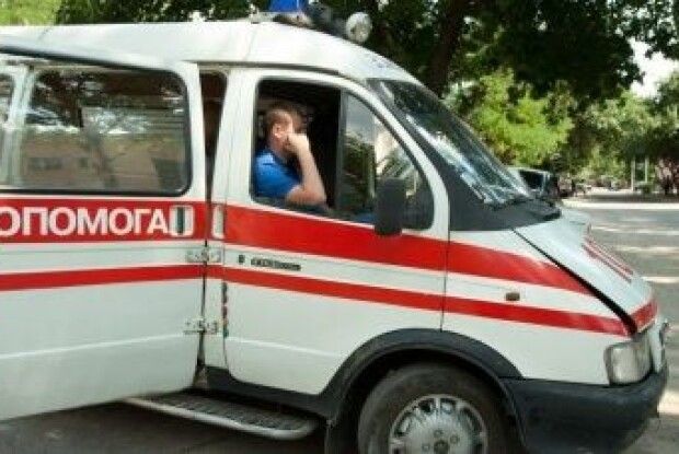 Двоє неповнолітніх отримали опіки у маршрутці