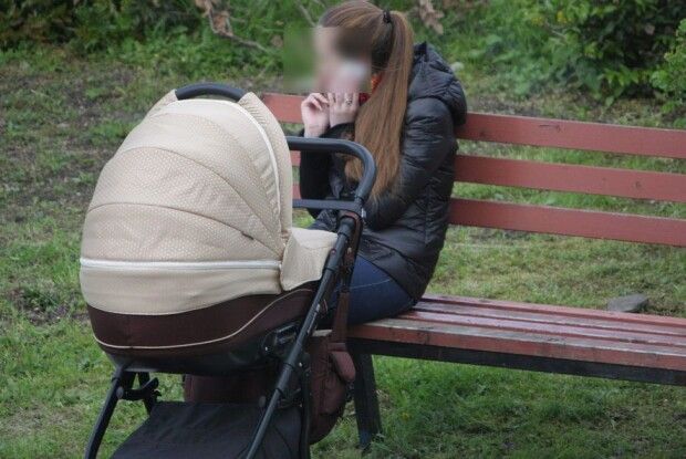 Як волинянка продавала дитячу коляску… шахраям