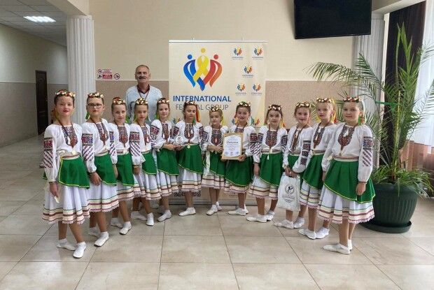 Волинський танцювальний колектив «Калинонька» здобув перемогу у Всеукраїнському конкурсі