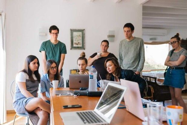 Як знайти роботу в Польщі: варшавське управління зайнятості допомагає українцям влаштуватися