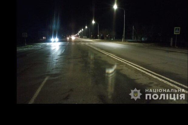 У селі поблизу обласного центру Волині водій на переході збив пішоходку і втік