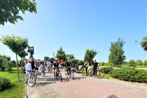 Сьогодні вулиці Ковеля заполонили велосипедисти (Фото)