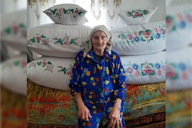 У Мирині на Волині самі жителі врятували приміщення школи – і тепер вони тут моляться