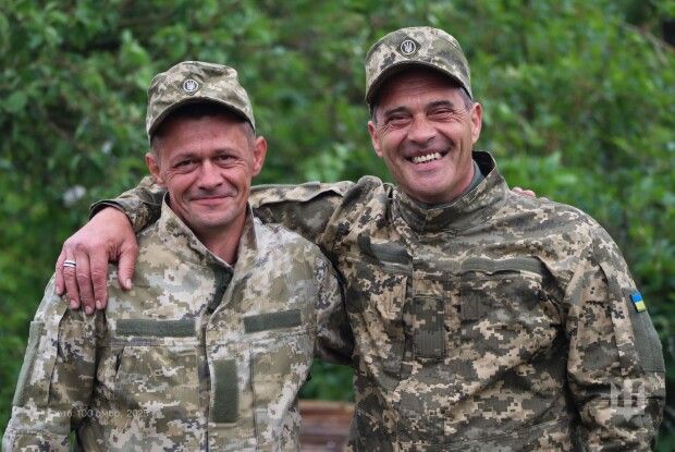 Рідні брати з Волині воюють пліч-о-пліч у бойовій машині