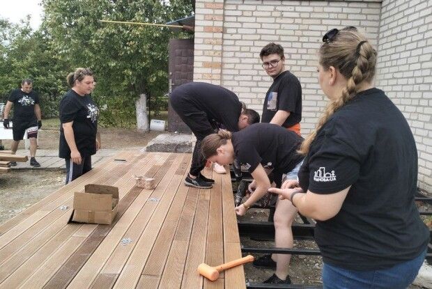 На Волині молодь з усієї України відновлює колишній ФАП у сучасний молодіжний простір