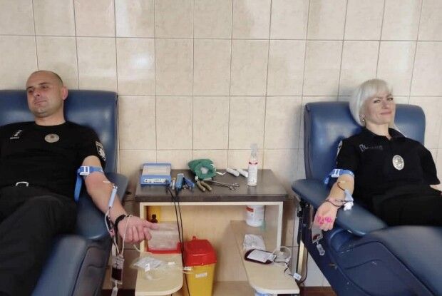 На Волині правоохоронці здали кров для воїнів