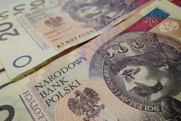 На Волині пенсіонерку покарали через обмін 20 злотих 