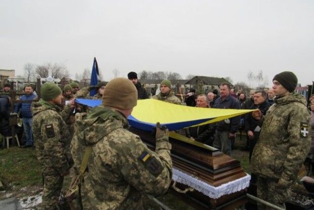 На Рівненщині попрощалися з 39-річним Героєм