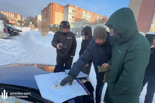 У Луцьку на хабарі затримали керівника ТЦК