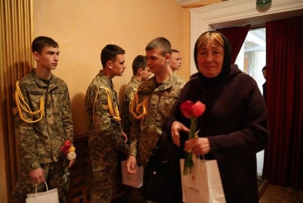 Напередодні Дня матері мер Луцька побачився з матерями Героїв