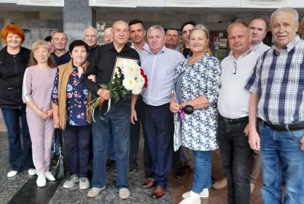 Волинського керівника народного аматорського духового оркестру привітали з ювілеєм