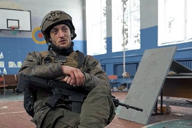 «Чоткий паца», який воює на фронті, став батьком