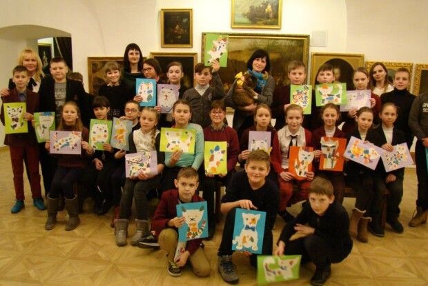 У Луцьку малювали котів