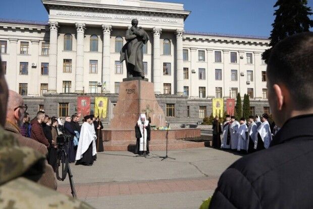 У Луцьку вшанували пам’ять Тараса Шевченка у день 163-ї річниці його смерті (Фото)