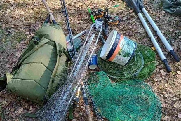 На озері у заповідній території Волині оштрафували двох рибалок