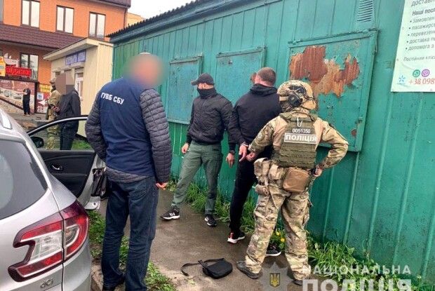 У Рівному злапали рекетира (Фото)