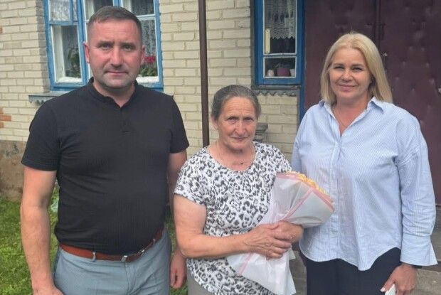 На Волині вшанували маму загиблого Героя