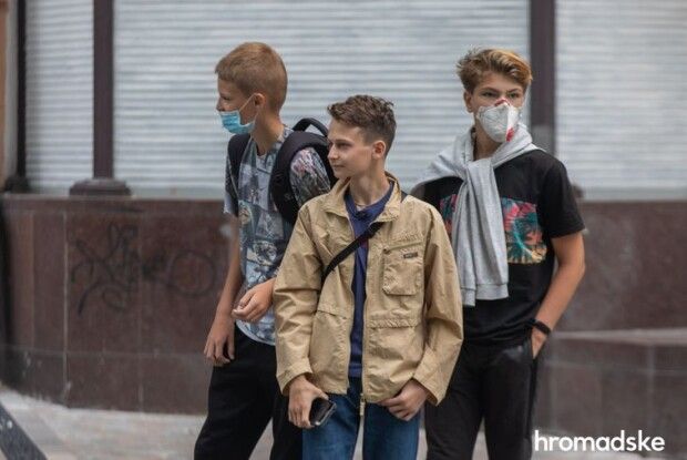 Діти замість поліції: як школярі ловлять порушників на дорогах