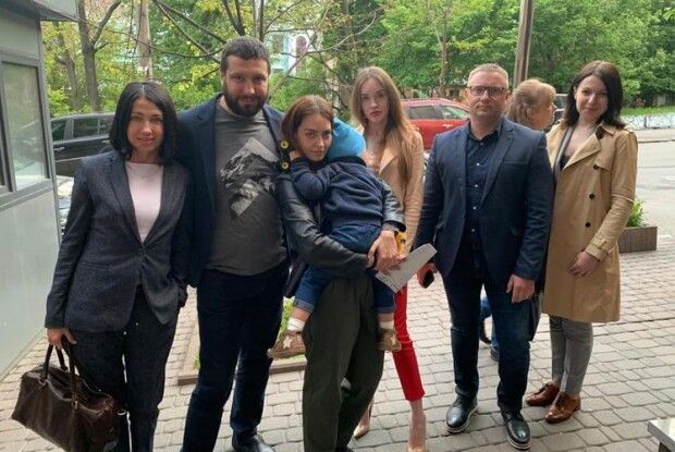 Викрадений у Запоріжжі хлопчик повертається додому