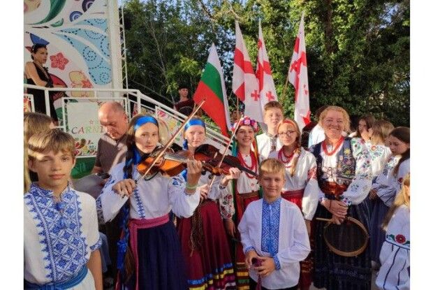 «Волинські забавлянки» привезли нагороди з Болгарії