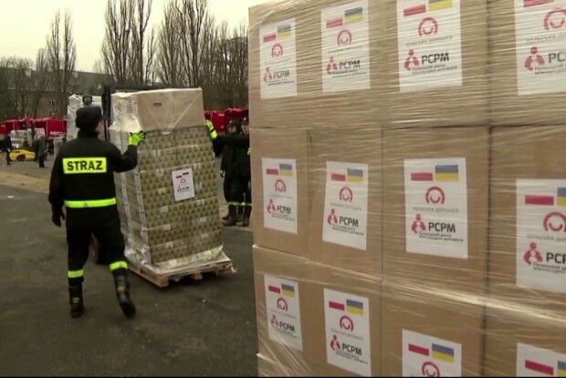 Поляки передали нам медичне спорядження на суму півмільйона злотих