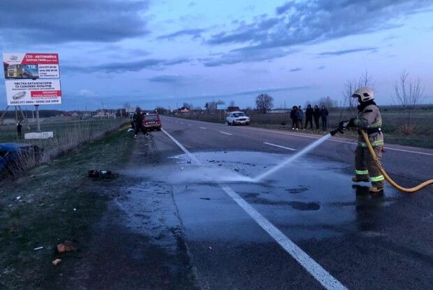 Рятувальники показали фото з аварії на трасі Київ-Ковель-Ягодин