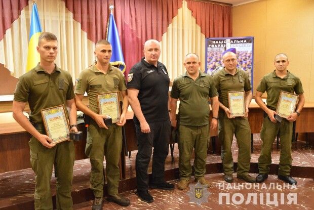 На Волині нагородили нацгвардійців, які затримали утікача з-під варти