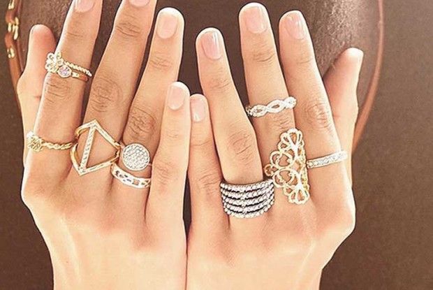 Золотий перстень кривого пальця  не виправить. І все–таки…