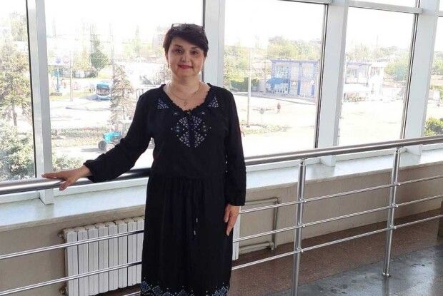 «Мирные, идите на**й»: начальниця вокзалу Маріуполя розповіла, як орки нищать місто