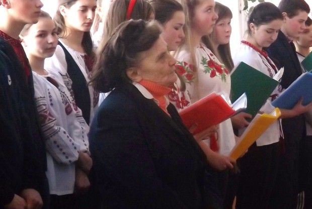 Ганна Бабій 60 літ працює у школі