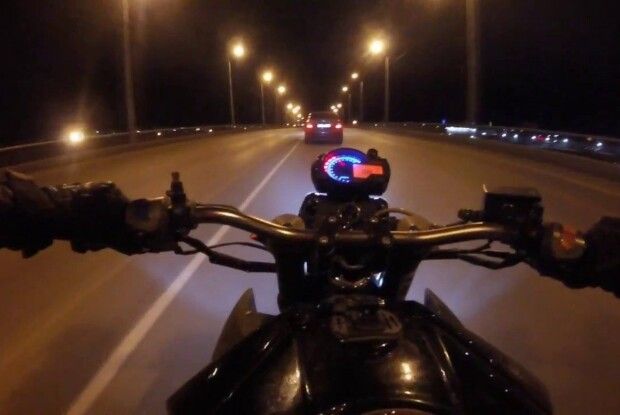 На Буковині заборонили нічну їзду на мотоциклах