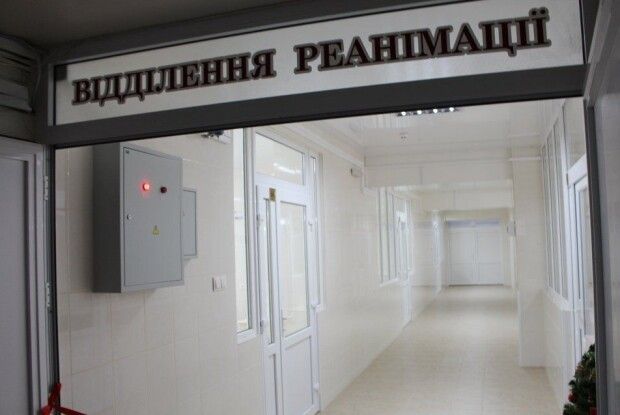 Жінка, на яку наїхала машина біля Луцька, у важкому стані