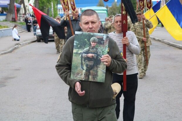 На Волині громада провела у Вічність 22-річного Героя (Фото)