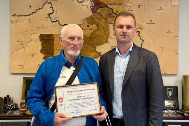 55 років у спорті: у місті на Волині привітали з поважним ювілеєм футбольного тренера