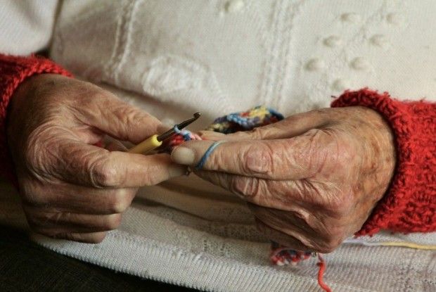 На Волині патрульні мирили пенсіонерку з сусідами