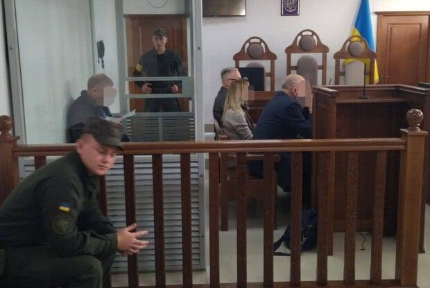Звинуваченого у згвалтуваннях луцького тренера у суді захищають троє адвокатів (Відео)