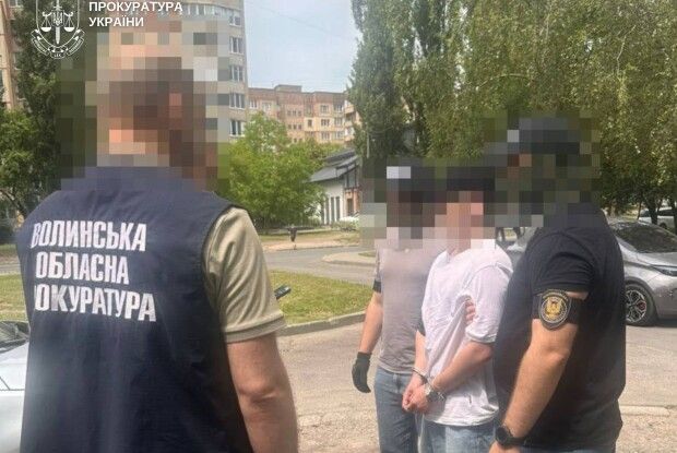 18-річний лучанин забезпечував ворога супутниковим зв'язком