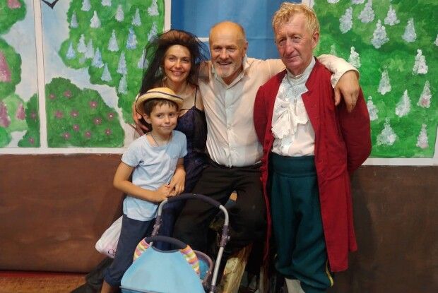 Панчук привіз на Волинь чергову виставу, щоб «більшість не змінила його» (Відео)