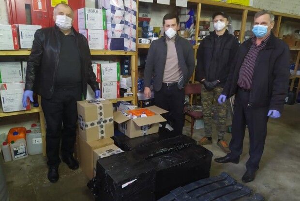 Волинським «швидким» благодійники допомогли запчастинами та бензином