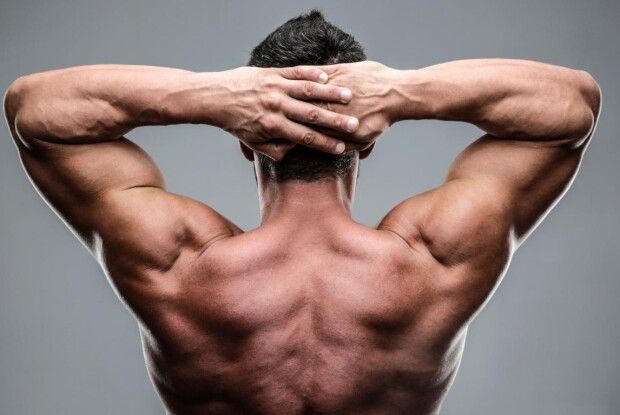 Вчитель прийшов на онлайн-урок до учнів у «костюмі Адама»