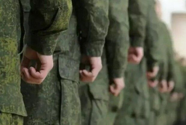 «Тільки познайомився, а він вже 200-тий або 300-тий»: окупант розповів дружині, що надії на мобілізованих немає (Аудіо)