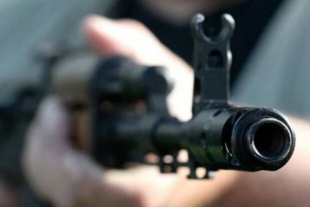 На Рівненщині чоловік вчинив стрілянину