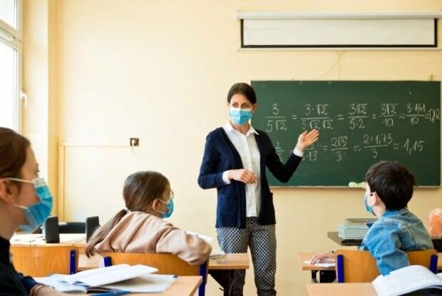 У Ковелі учні після осінніх канікул продовжать навчання у школах