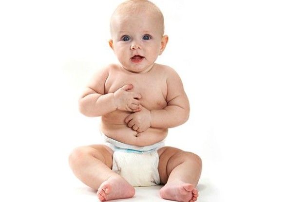 Чи варто вагітній купувати речі для малюка