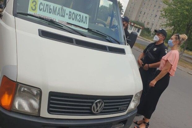 У Ковелі часто їздять без масок