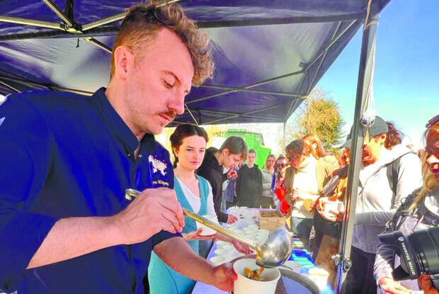 Євген КЛОПОТЕНКО: «І битва за борщ також важлива»